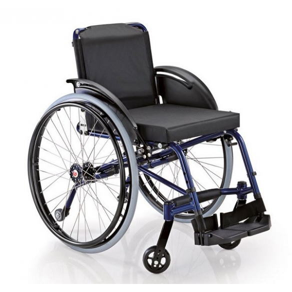 Carrozzina per disabili ultraleggera SURACE Winner